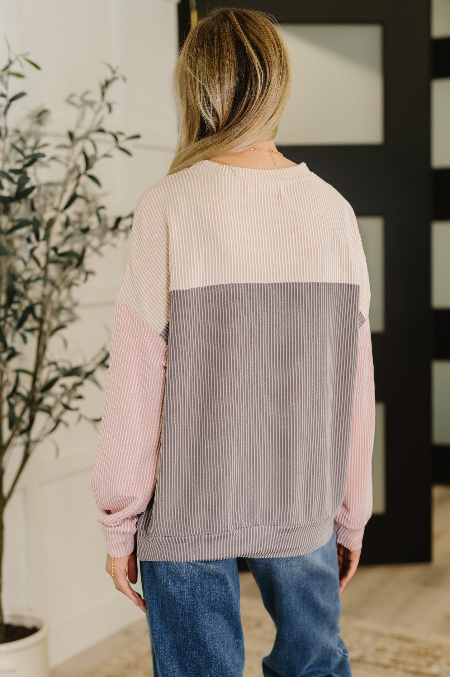 Dual Tones Cable Ribbed Knit Top