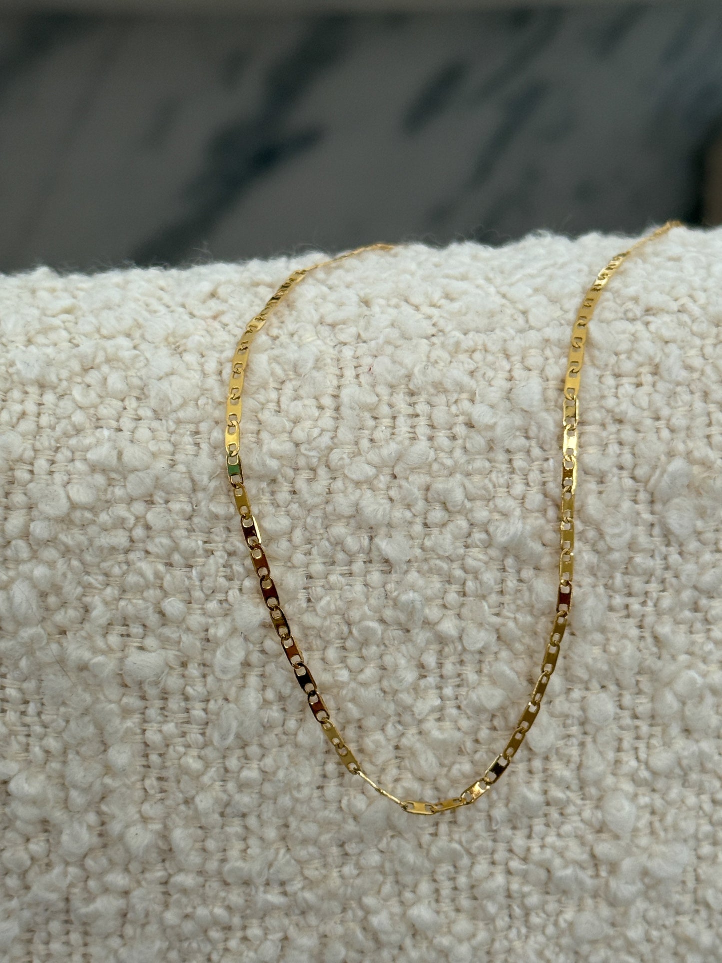 The Misty Flat Chain Necklace