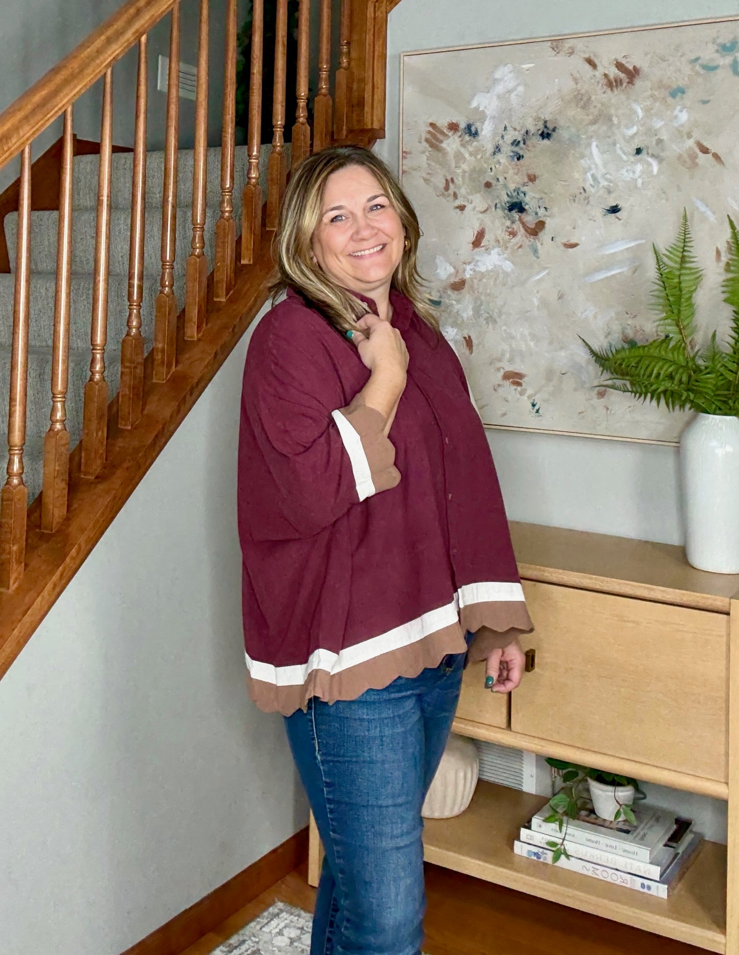 Chic Colorblock Scallop Hem Button-Down Blouse