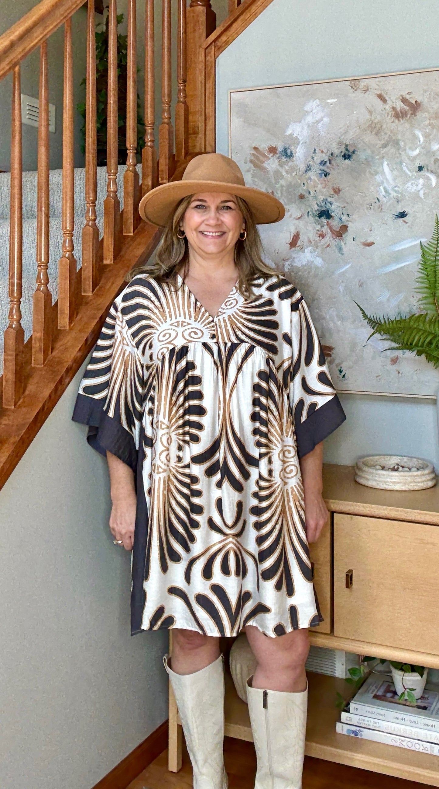 Abstract Print Kimono Sleeve Mini Dress