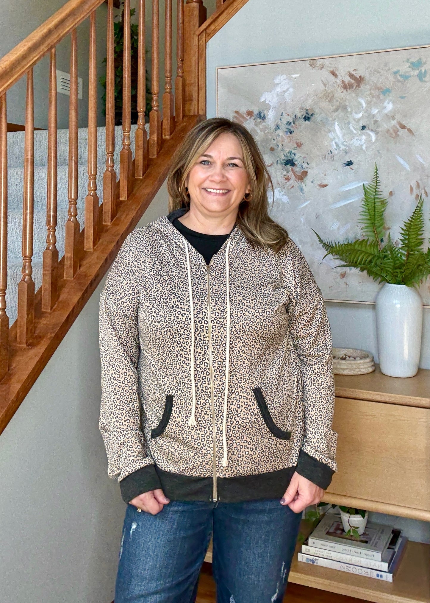 Call of the Wild Contrast Trim Zip Up