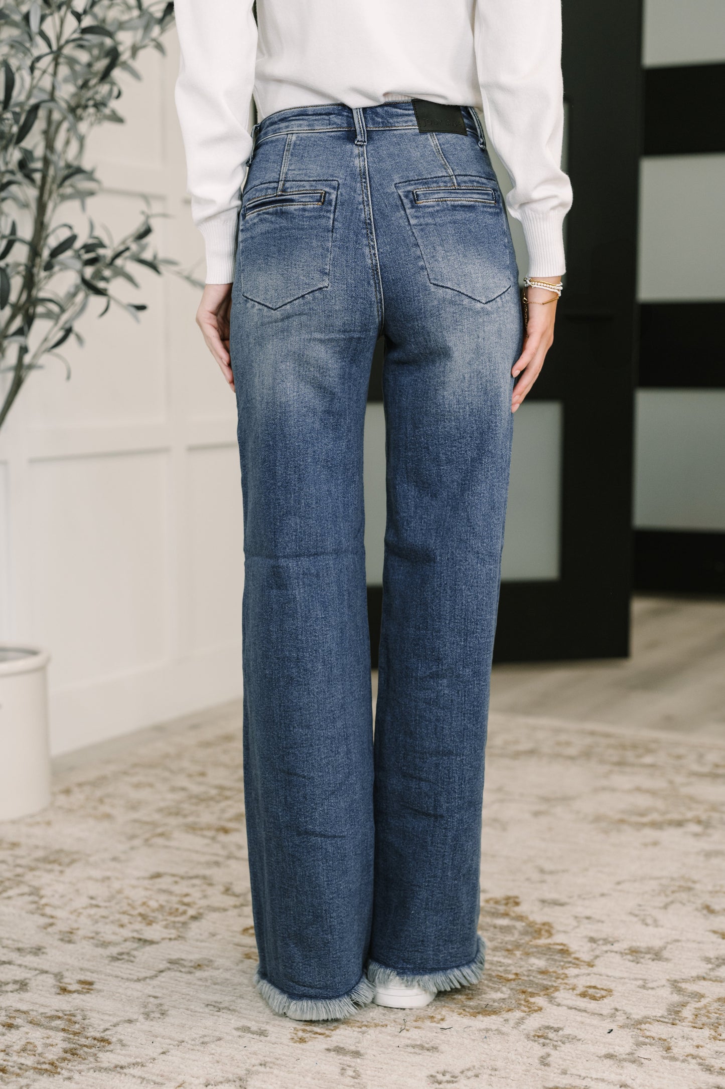 Karla High Waist Column Straight Button-Fly Jeans