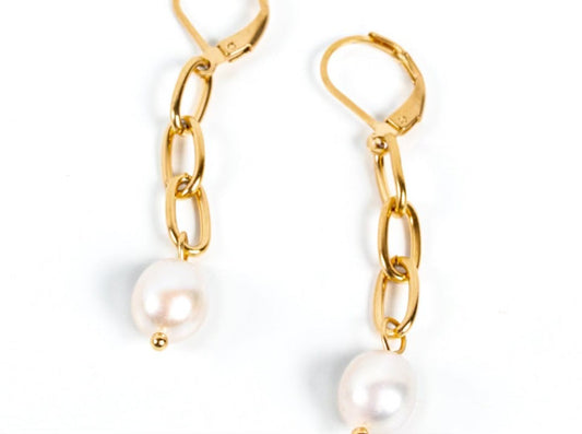 Gold chain earrings with pearls on a white background