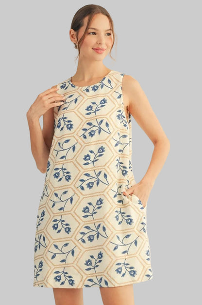The Bluebell Manor Sleeveless Shift Dress