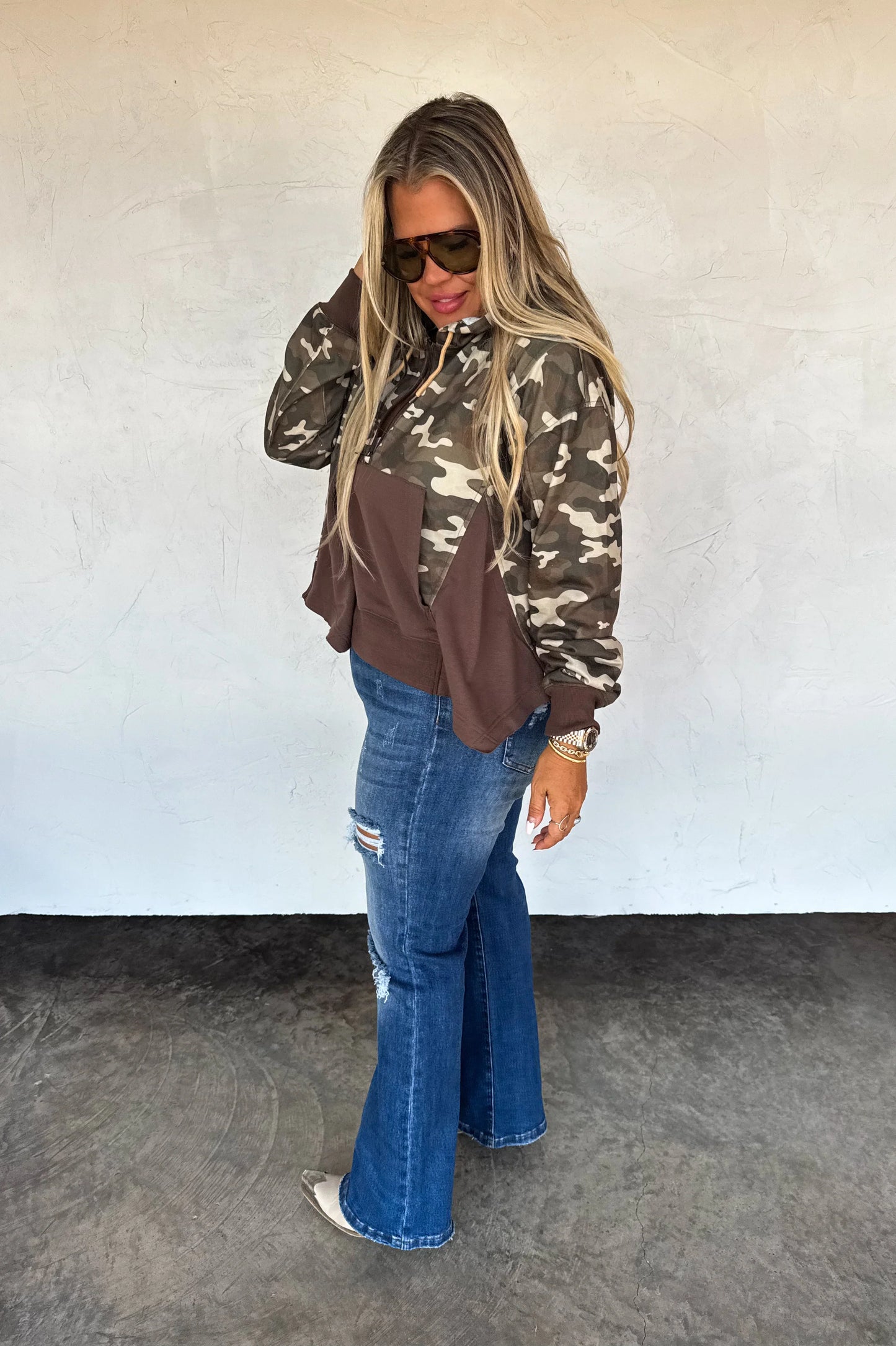 The Hunter Half Zip Hoodie Pullover