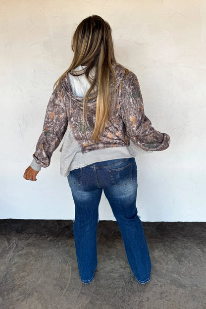 The Hunter Half Zip Hoodie Pullover