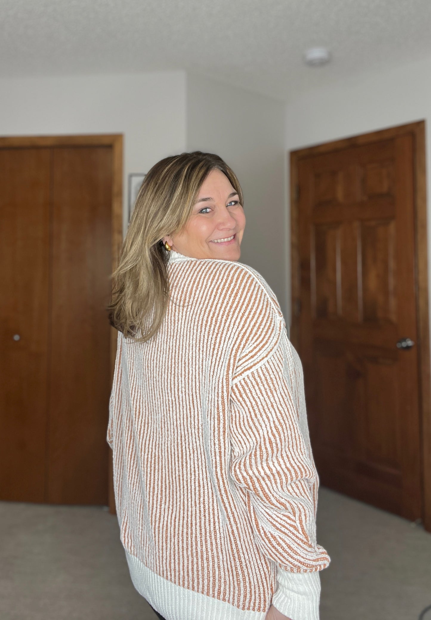 Least High Maintenance Contrast Trim Sweater