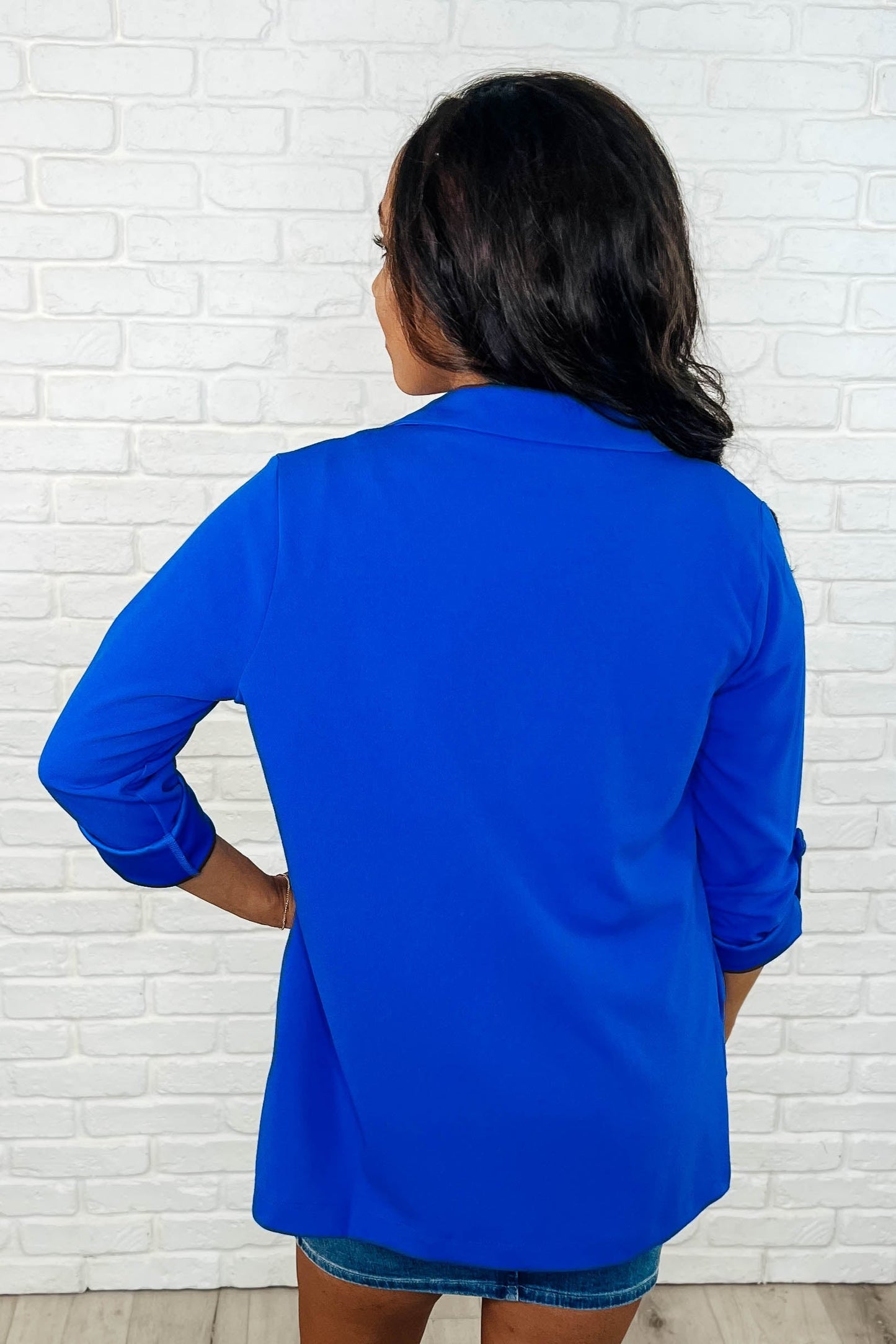 back of dear scarlett royal blue blazer on a mdoel