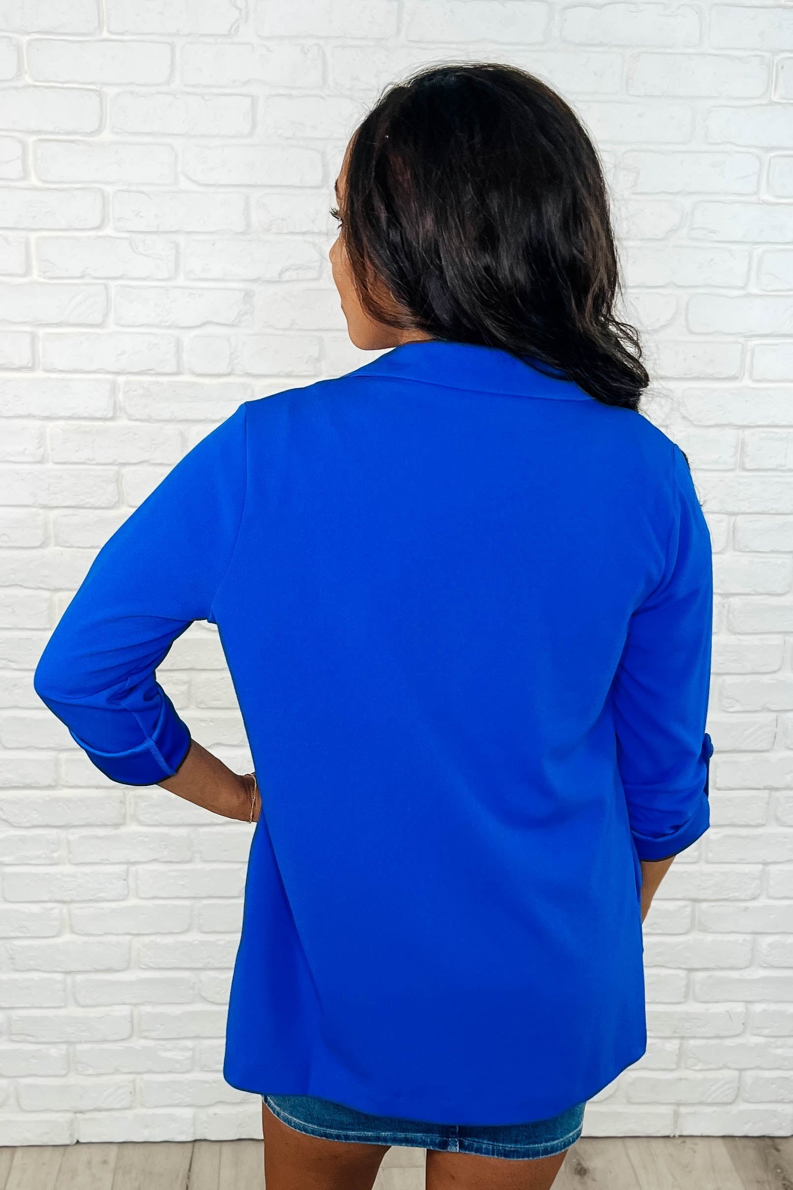 back of dear scarlett royal blue blazer on a mdoel