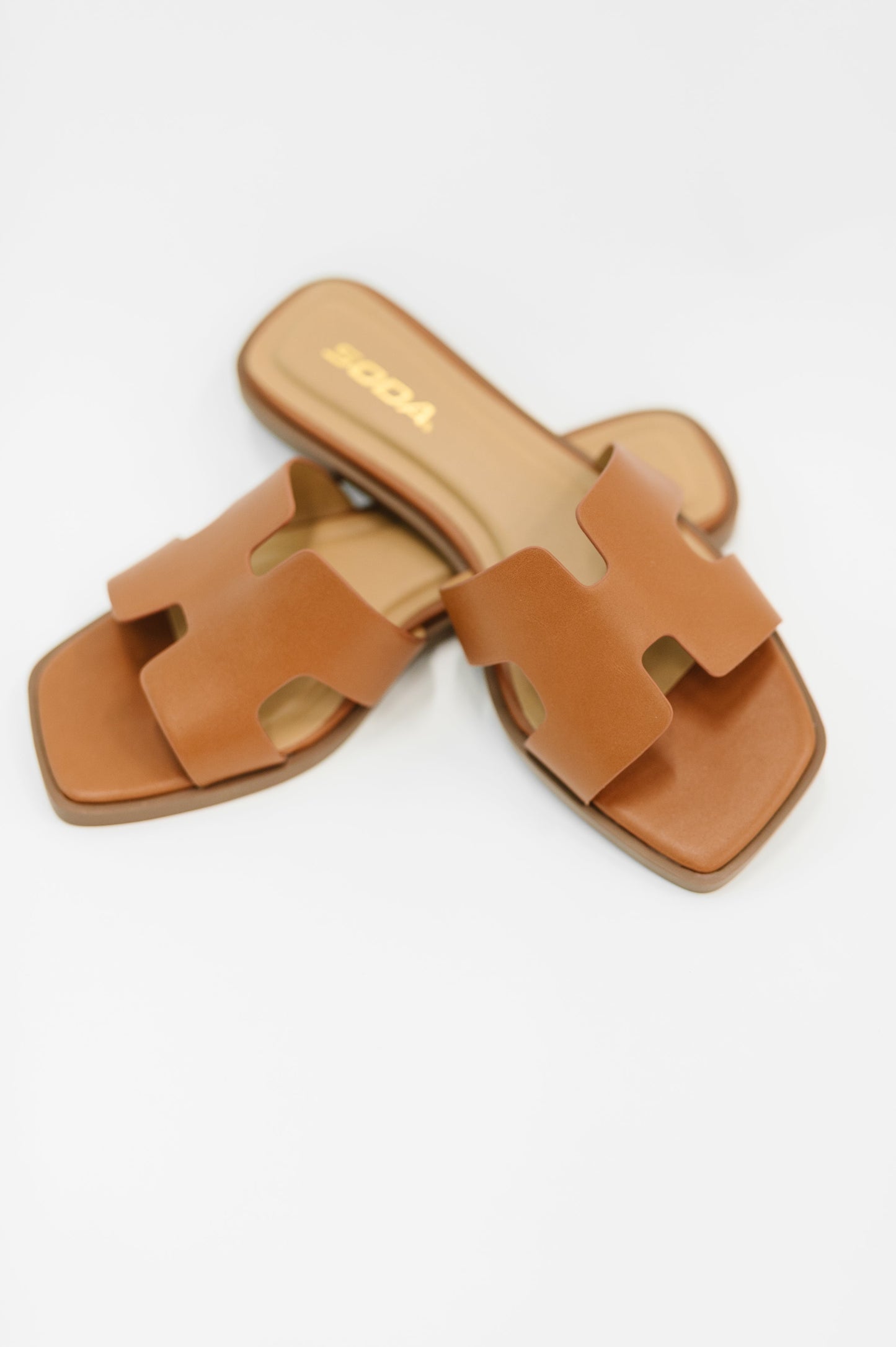 slip on sandals cognac colored