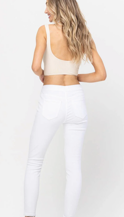 Maggi's White Pull On Mid Rise Skinny Jeans