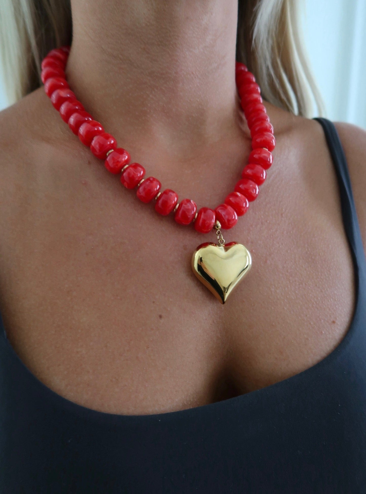 Red Beaded Gold Pendant Heart Necklace