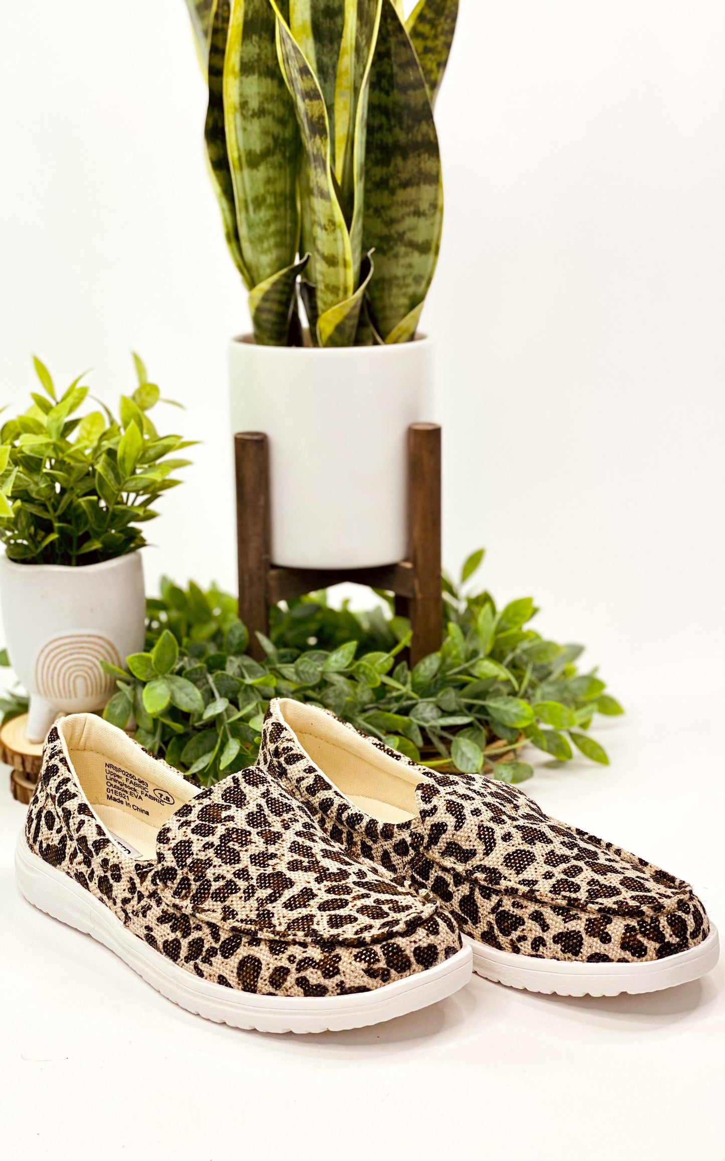 Maya Sneakers in Leopard Print